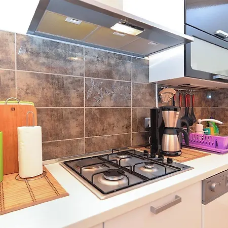Ferienwohnung Fuer 6 Personen Ca 90 Qm In Pula, Istrien Istrische Riviera