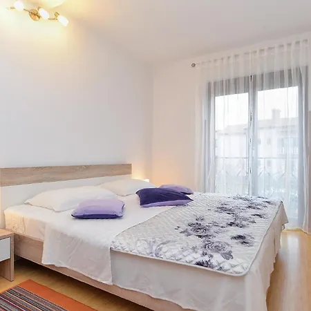 Ferienwohnung Fuer 6 Personen Ca 90 Qm In Pula, Istrien Istrische Riviera Apartment Pula